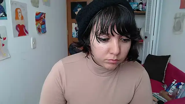 soynanabela28 online show from 09-19-25, 04:18