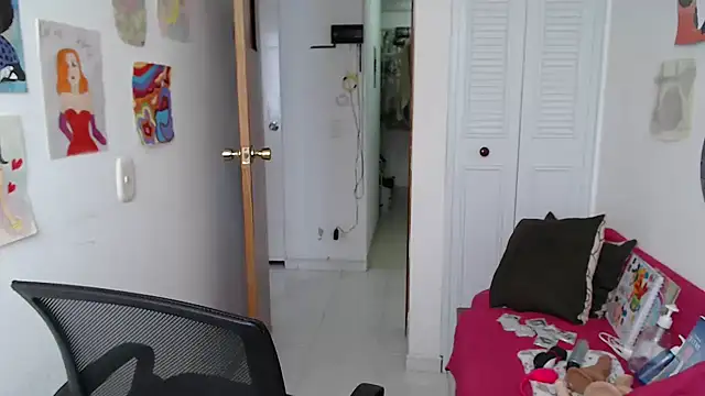 soynanabela28 online show from 11-06-25, 05:14