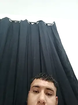 Snapshot of R3Y_S3X chatting on 11-30-25, 03:32 R3Y S3X online show from 11-30-25, 03:32