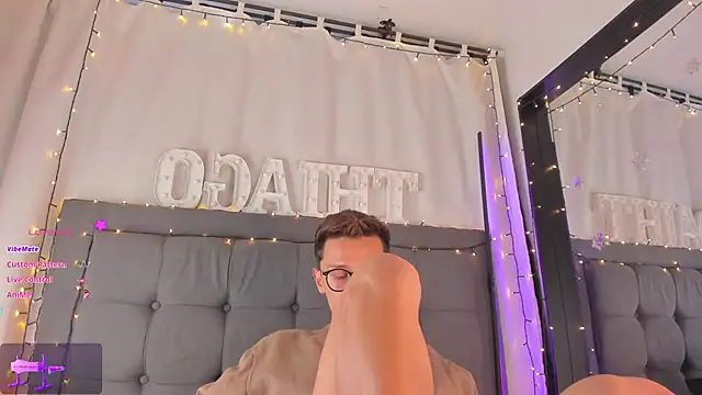 Snapshot of Thiago_jones chatting on 01-09-25, 10:09 Thiago jones online show from 01-09-25, 10:09