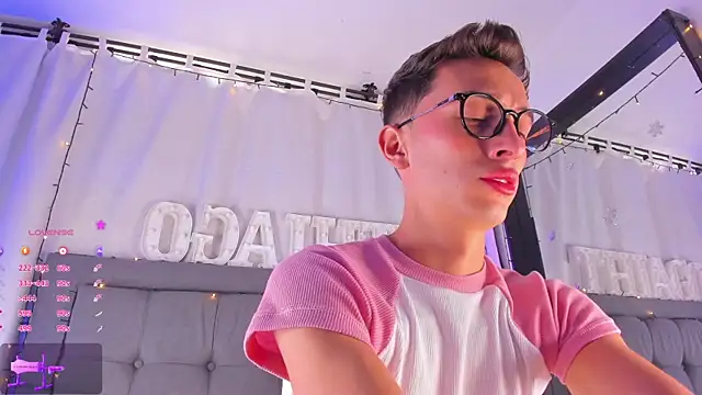 Snapshot of Thiago_jones chatting on 01-24-25, 08:43 Thiago jones online show from 01-24-25, 08:43