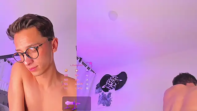 Snapshot of Thiago_jones chatting on 02-13-25, 12:02 Thiago jones online show from 02-13-25, 12:02