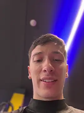 Snapshot of Thiago_jones chatting on 11-10-25, 04:28 Thiago jones online show from 11-10-25, 04:28