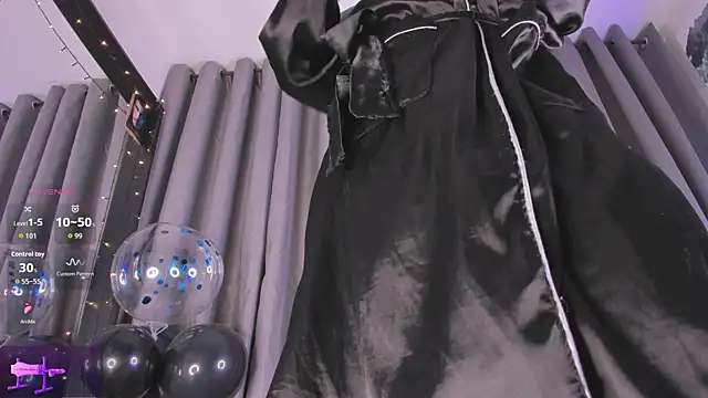 Snapshot of Thiago_jones chatting on 11-19-25, 10:32 Thiago jones online show from 11-19-25, 10:32