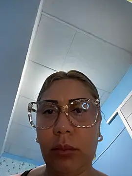 maymercy online show from 10-18-25, 01:12