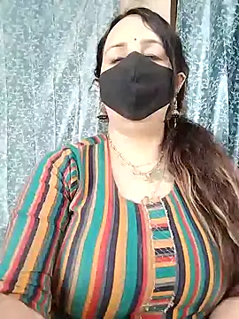 cute-tanvi online show from 01-20-25, 10:29