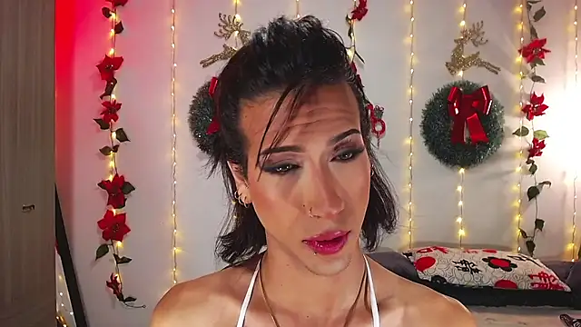 Kenisha Sweet online show from 12-13-24, 06:53