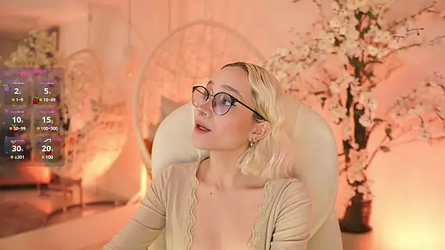 DalahiaRush online show from 02-01-25, 11:32