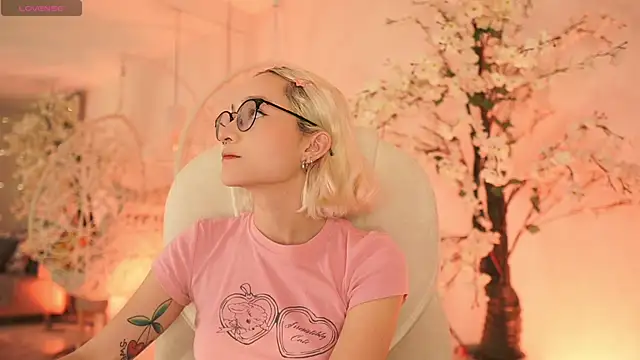 DalahiaRush online show from 02-03-25, 11:31