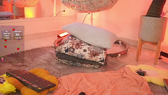 DalahiaRush online show from 02-17-25, 05:43