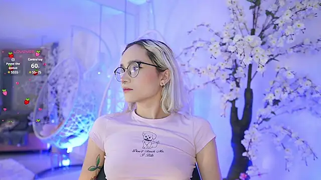 DalahiaRush online show from 03-19-25, 11:39