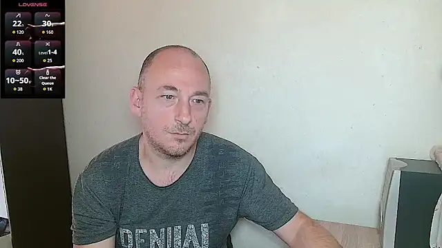 Johan   Barker online show from 12-23-25, 10:24