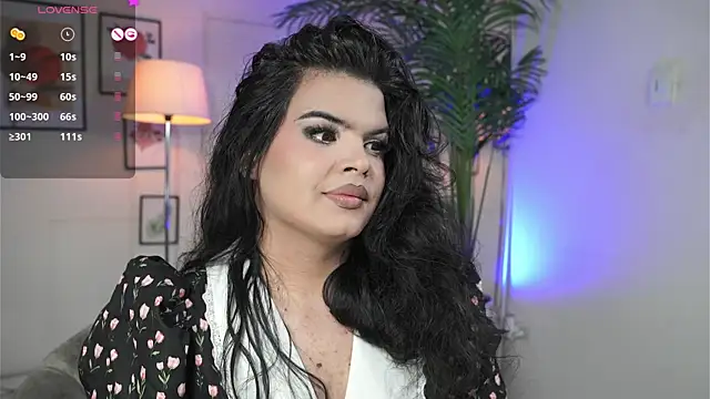 artechloe online show from 11-14-25, 10:40