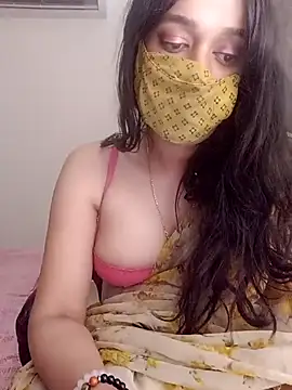 Snapshot of Lavanya_Shah chatting on 02-13-25, 02:42 Lavanya Shah online show from 02-13-25, 02:42