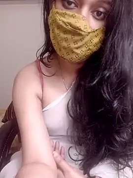 Snapshot of Lavanya_Shah chatting on 03-04-25, 05:45 Lavanya Shah online show from 03-04-25, 05:45