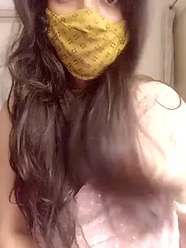 Snapshot of Lavanya_Shah chatting on 10-14-25, 02:40 Lavanya Shah online show from 10-14-25, 02:40