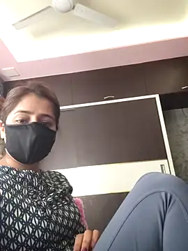 Snapshot of Tasty_Melody chatting on 01-18-26, 05:06 Tasty Melody online show from 01-18-26, 05:06