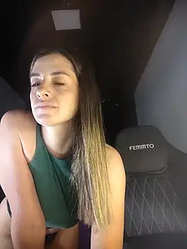 Snapshot of waspy chatting on 10-09-25, 08:18 waspy online show from 10-09-25, 08:18