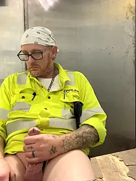 CLoSpunkmeyer69 online show from 10-15-25, 02:33