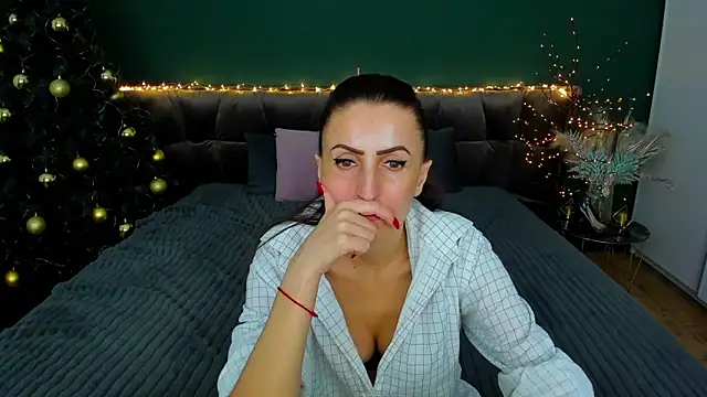 Rebecca Diamond online show from 01-16-25, 12:20