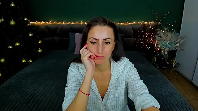 Rebecca Diamond online show from 01-21-25, 09:24