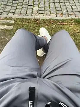 MvM58955050 online show from 11-18-25, 02:32