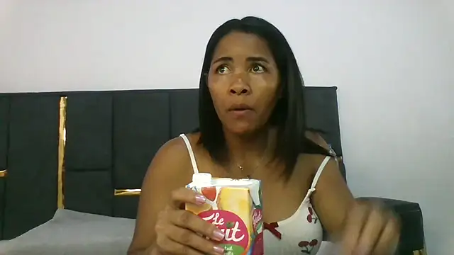 aleixane online show from 10-18-25, 04:59