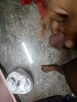 Snapshot of rameshmry1 chatting on 10-11-25, 11:14 rameshmry1 online show from 10-11-25, 11:14