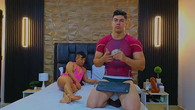 Snapshot of FelipeAndMarcello3 chatting on 02-26-25, 02:25 FelipeAndMarcello3 online show from 02-26-25, 02:25