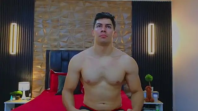 Snapshot of FelipeAndMarcello3 chatting on 03-21-25, 02:51 FelipeAndMarcello3 online show from 03-21-25, 02:51