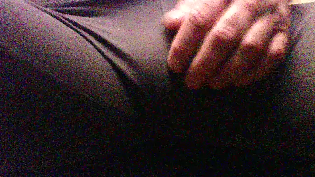 Snapshot of SDtinycok chatting on 11-01-25, 12:07 SDtinycok online show from 11-01-25, 12:07