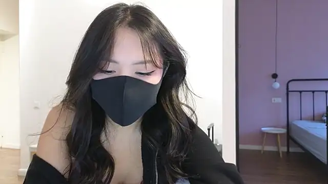 TammiLou online show from 02-10-25, 04:30