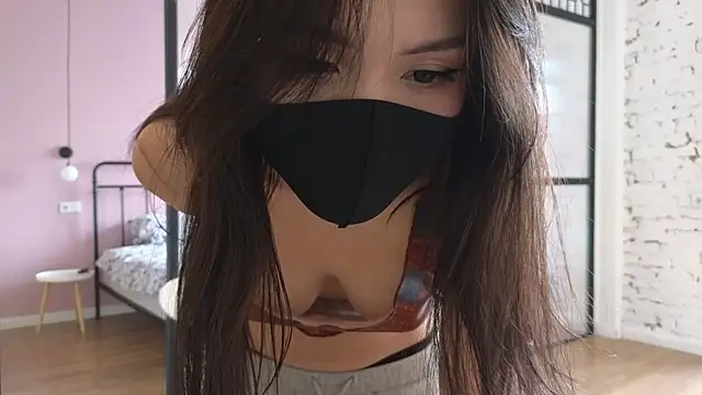 TammiLou online show from 02-24-25, 04:27