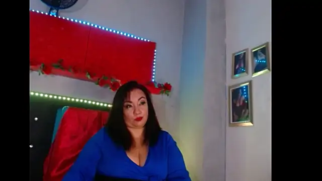 -helen online show from 01-15-25, 01:02