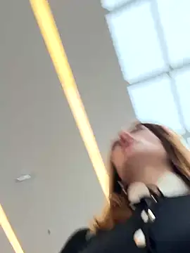 -AngelAri- online show from 10-22-25, 09:09