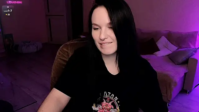 Snapshot of Val_lava chatting on 03-20-25, 07:46 Val lava online show from 03-20-25, 07:46