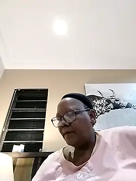SEXYBOOBSNASS online show from 09-27-25, 08:47