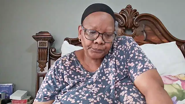 SEXYBOOBSNASS online show from 10-11-25, 01:42