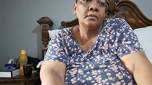 SEXYBOOBSNASS online show from 10-15-25, 04:23