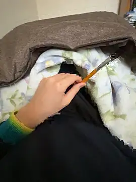 Snapshot of taro-321 chatting on 02-07-25, 01:36 taro-321 online show from 02-07-25, 01:36