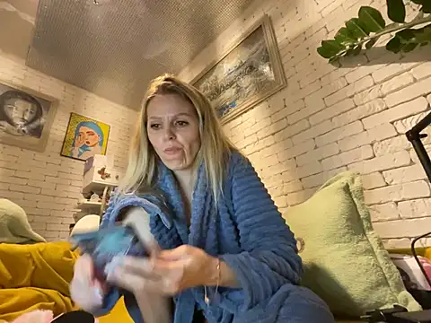 Angel girllovemy online show from 01-30-25, 04:13