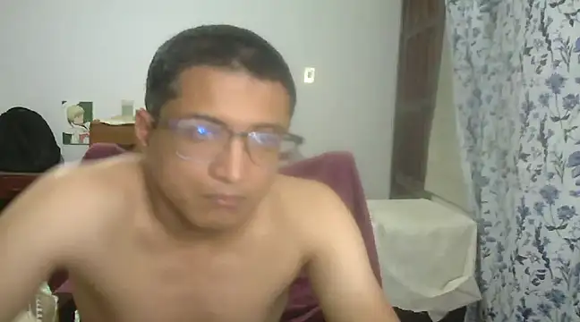 Mghty-cockl88 online show from 01-16-25, 11:48