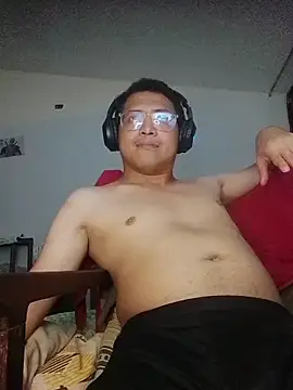 Snapshot of Mghty-cockl88 chatting on 03-03-26, 01:12 Mghty-cockl88 online show from 03-03-26, 01:12