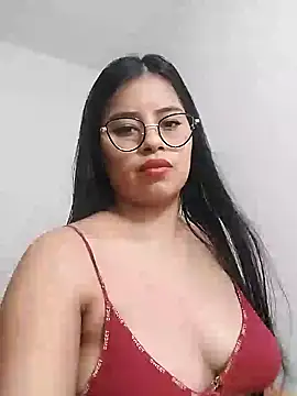 charlotte moineau online show from 01-14-25, 01:36