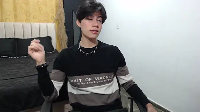 Elio-cam online show from 12-07-24, 08:11