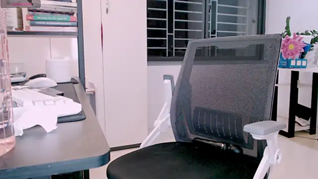 Shyn   online show from 11-07-25, 04:40