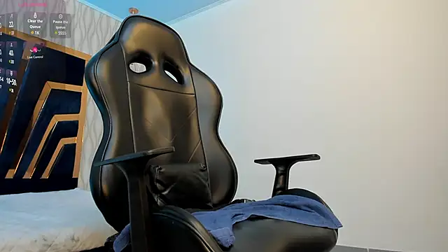 Snapshot of Petesevans chatting on 03-16-25, 12:12 Petesevans online show from 03-16-25, 12:12