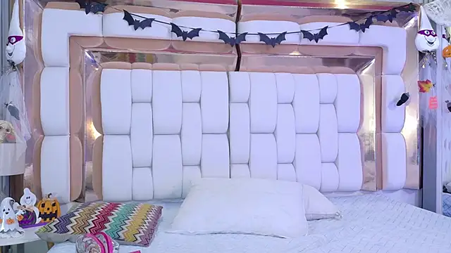 sexysistter online show from 10-11-25, 12:26