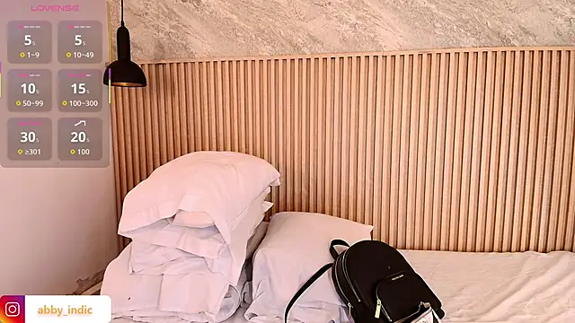 indi catalina online show from 11-08-25, 12:27