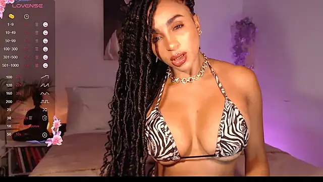 Snapshot of destinne_mill_ chatting on 03-27-26, 11:43 destinne mill online show from 03-27-26, 11:43